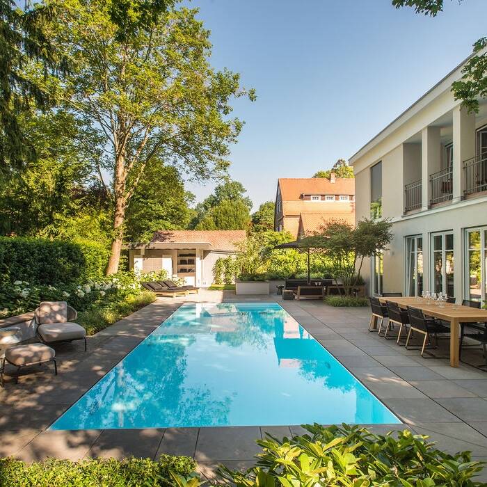 005-garten-pool-poolhaus-naturstein-spa-infinitypool-gartendesign-hochbeet-gartengestaltung-gartenbau-2-_19_700pixel