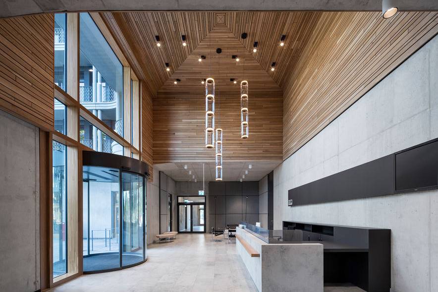 011_jk240620mon_19_700pixel