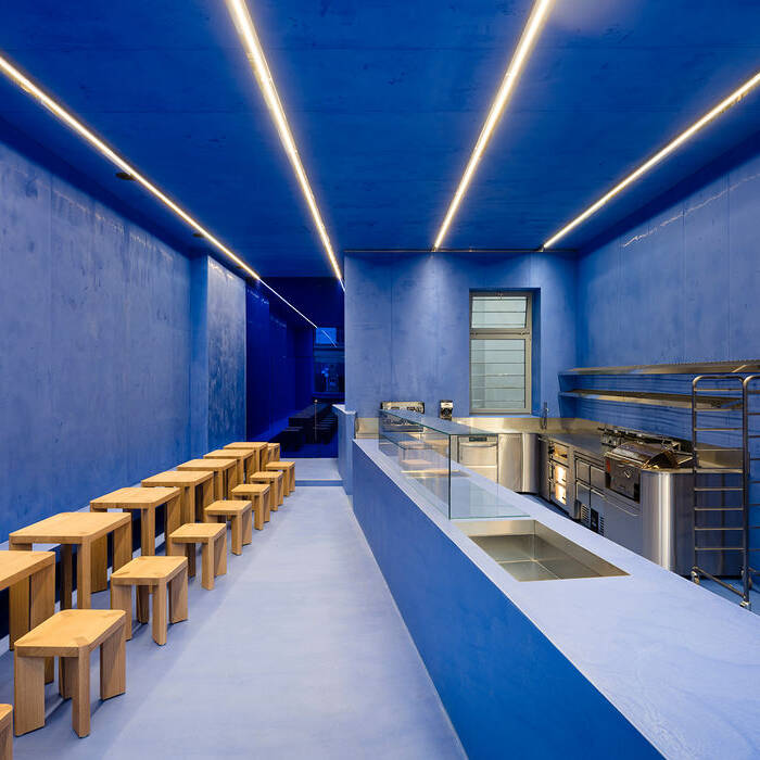 01-210829tm06_15_700pixel