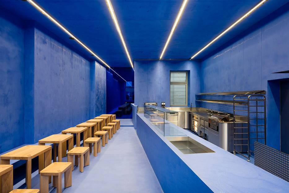 01-210829tm06_15_700pixel