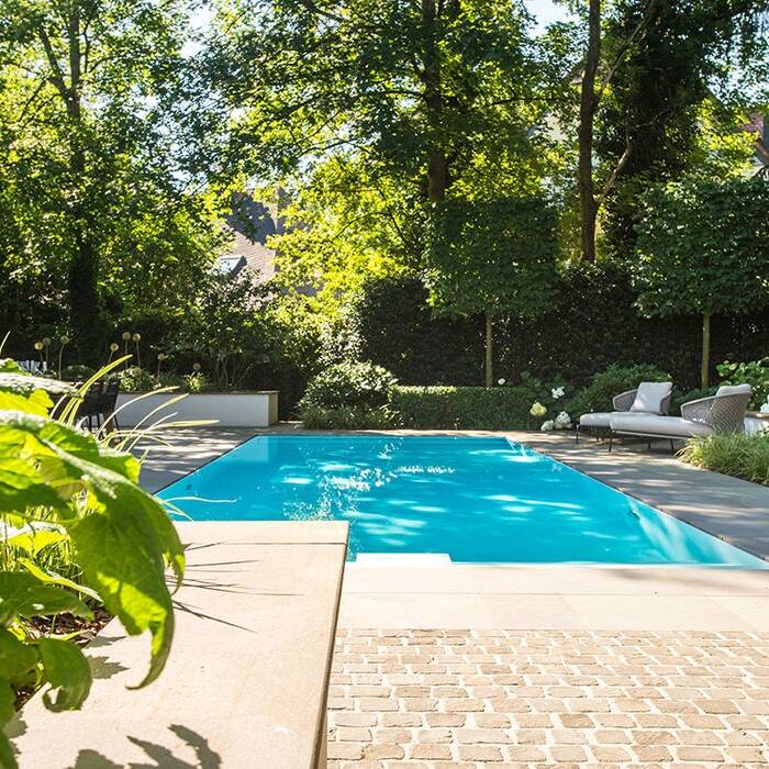 015-garten-pool-poolhaus-naturstein-spa-infinitypool-gartendesign-hochbeet-gartengestaltung-gartenbau_10_700pixel