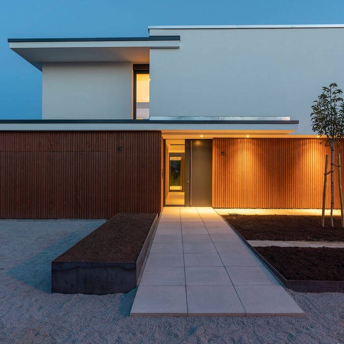 01_19_700pixelnOAErfMCrAIoF