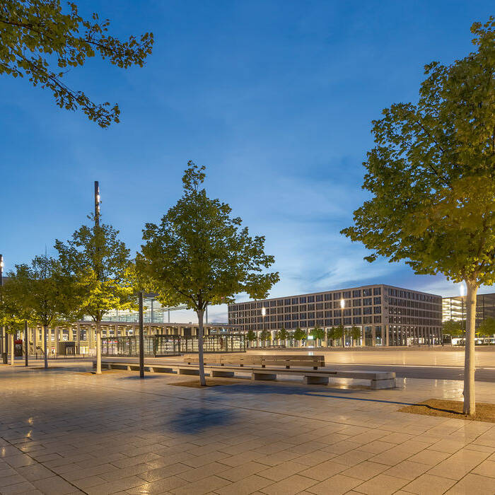 01_WE-EF_FLC141_BERLIN_BER_816_4C_19_700pixel