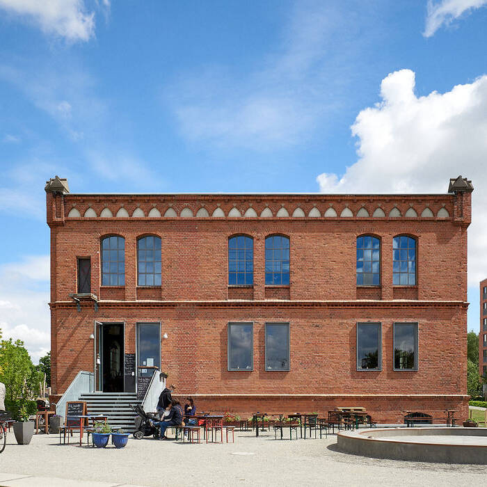 024-AnjaWippich-2020_15_700pixel