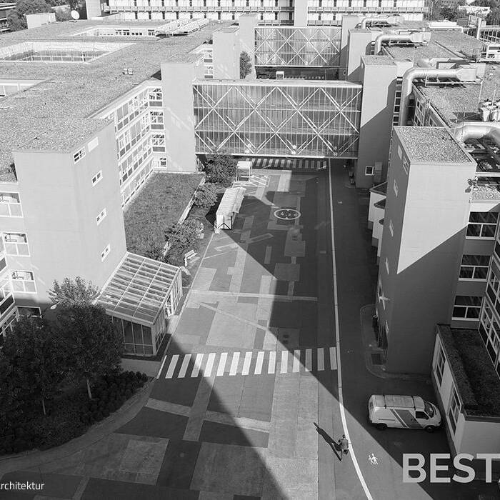 02-WES-OTTO-Space-Hamburg-Foto-WES_sw_10_700pixel