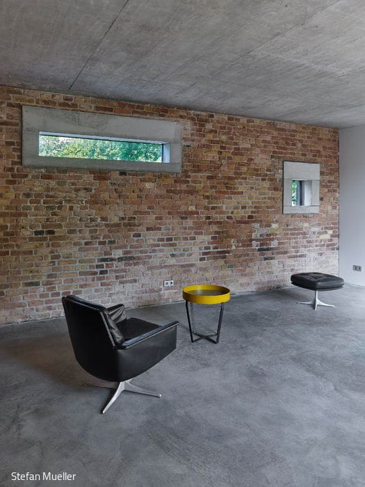 03_KR_Wollank_005_A4_300DPI_Wohnraum_mit_Fenster_Brandwand_700pixel