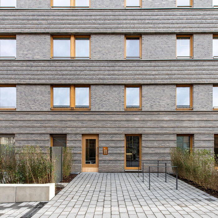 03_SFA_KoelnClouth_LisaFarkas_7459_700pixel