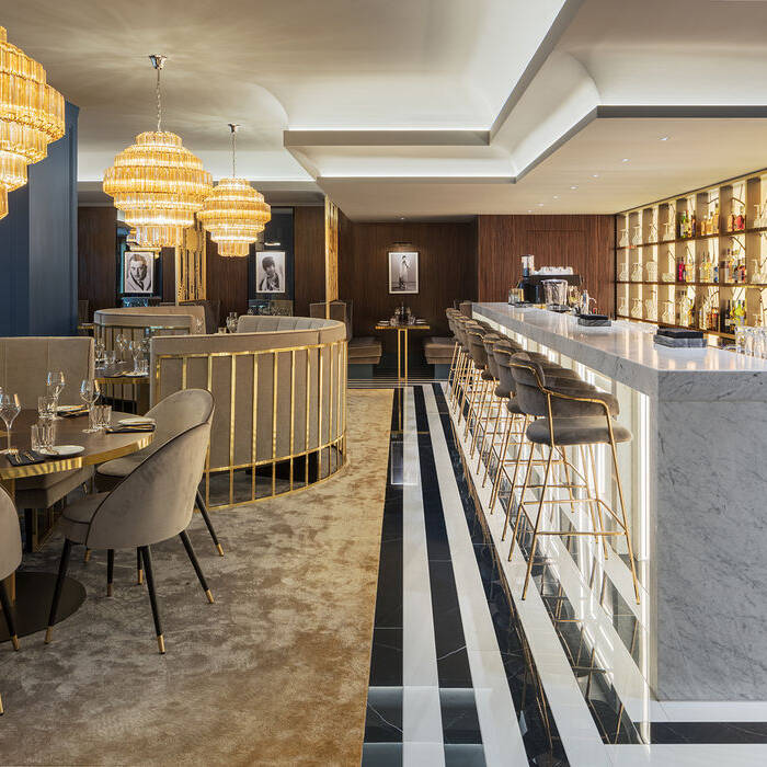 043_jk150821_15_700pixel