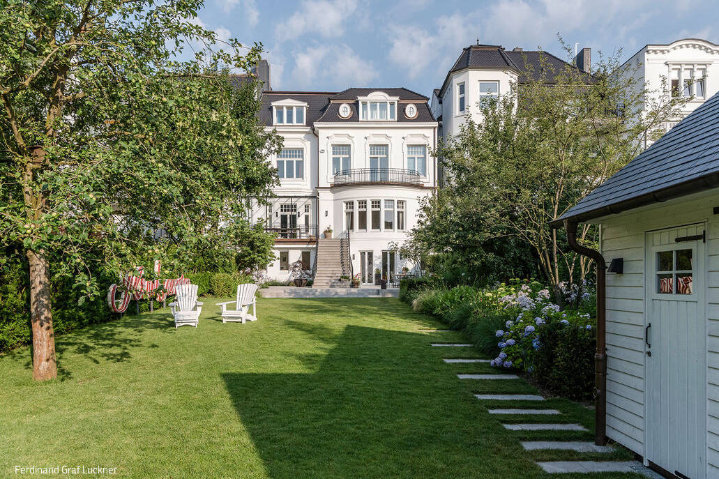 06-19_015_3441_19_700pixel