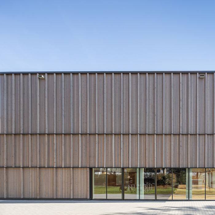 07_15_700pixelAO2U4uR5Xgy9n