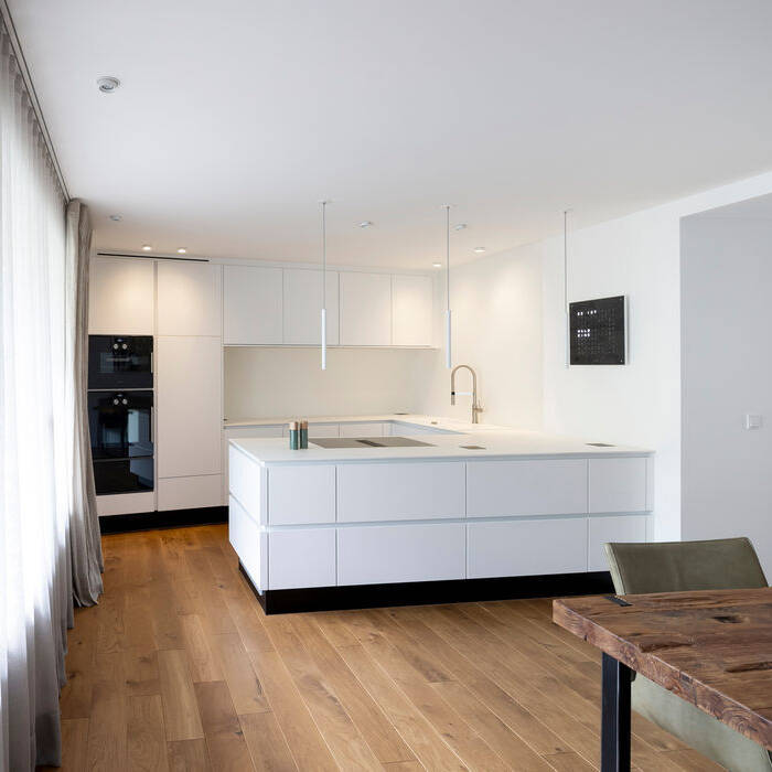 07_Bstr_WB_0689_15_700pixel