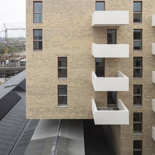 07_U-berkragung-der-Osthallen_HGEsch_10_700pixel