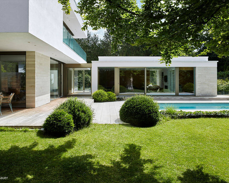 08_Haus_Pool_seitl-quer_15_700pixel