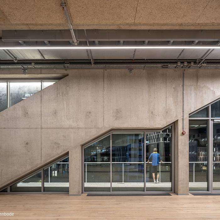 093_Werk12_-C-Ossip_1_10_700pixel