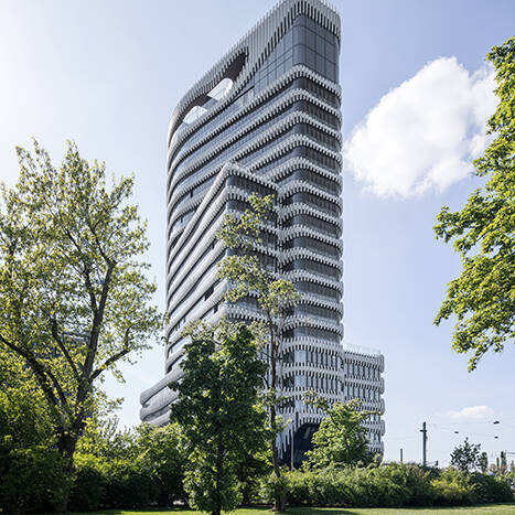 09_RKM740_22_700pixel