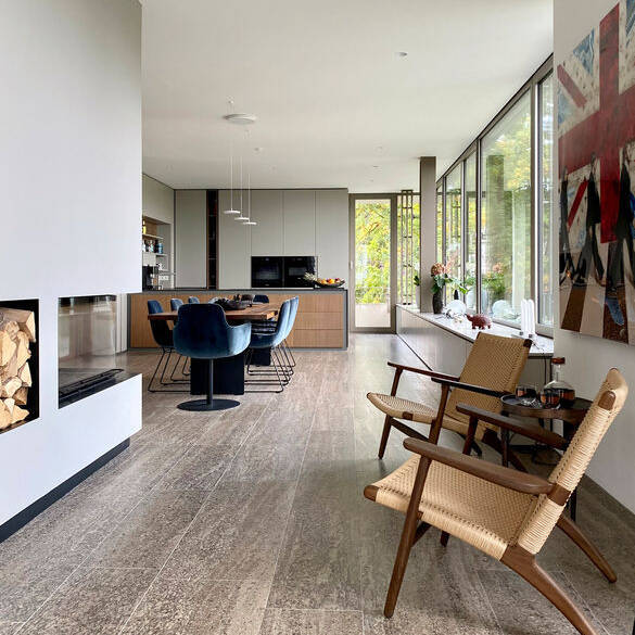 0E7AD9DB-0A13-43F8-827A-81679C6494EE_15_700pixel