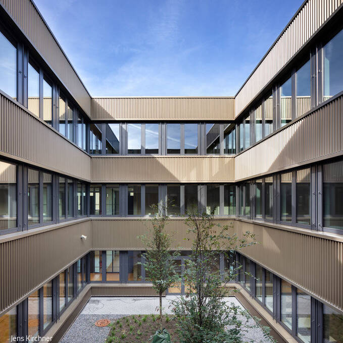 109_jk010922_10_700pixel