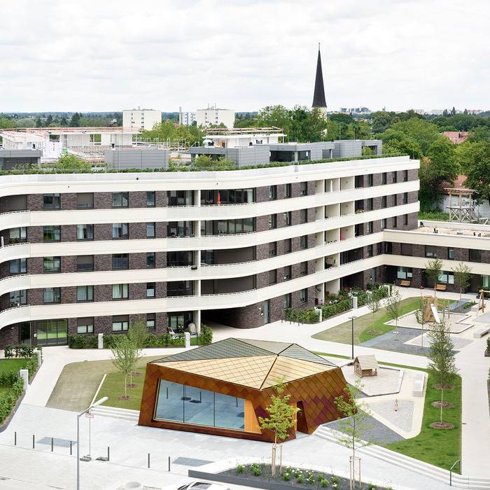 127_BKM_Rolf_Dieter_Bischoff_01_15_700pixel