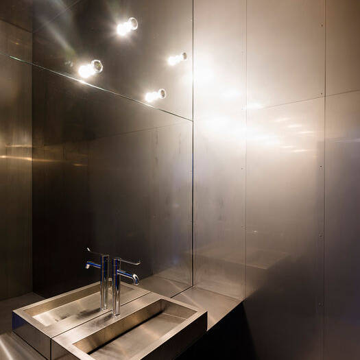 13-210829tm32_10_700pixel