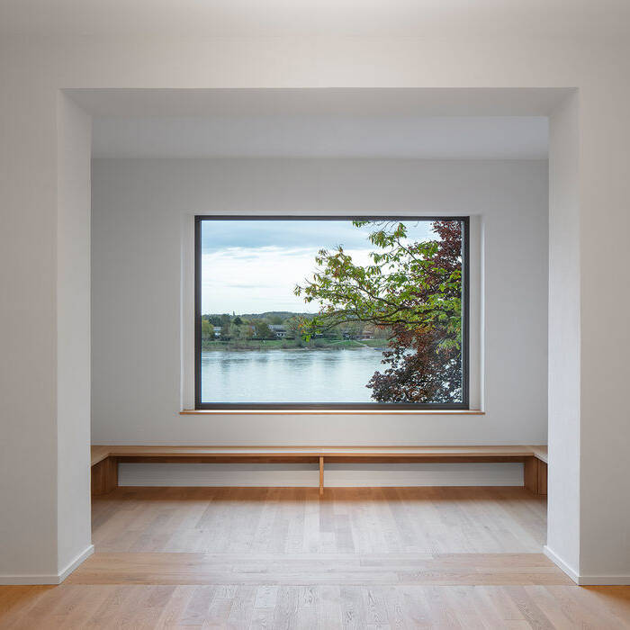 132v_jk271022_15_700pixel