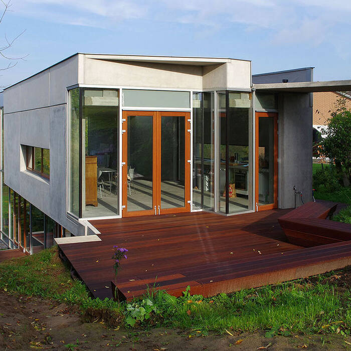 14-09596_15_700pixel