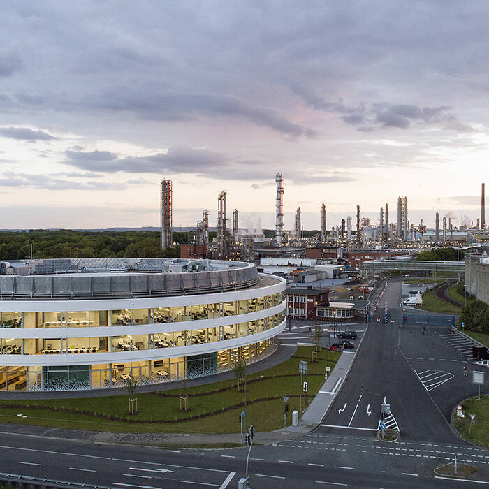 1411-p-190512_knauf-luftbild-0357_19_700pixel