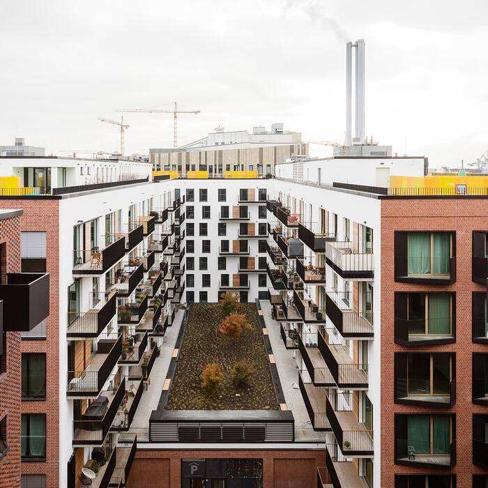 14_KPTN_blauraum__Marcus-Bredt_Innenhof_15_700pixel