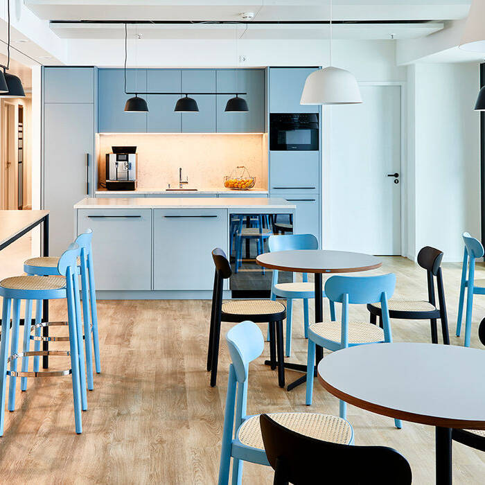 16CF513C-2286-4D2B-B438-A26618F4DCF6_10_700pixel