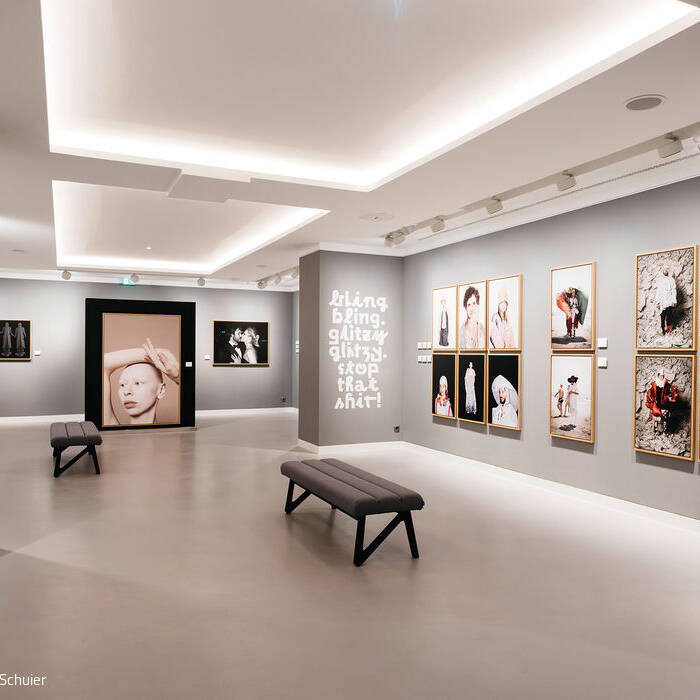 16_Leica_Store-Gallery_Duesseldorf_Architecture_Retail-Design_Construction_Photography_Camera_5764_19_700pixel