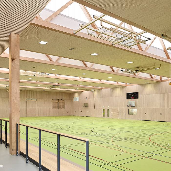 16_Sporthalle-Waldau_10_700pixel