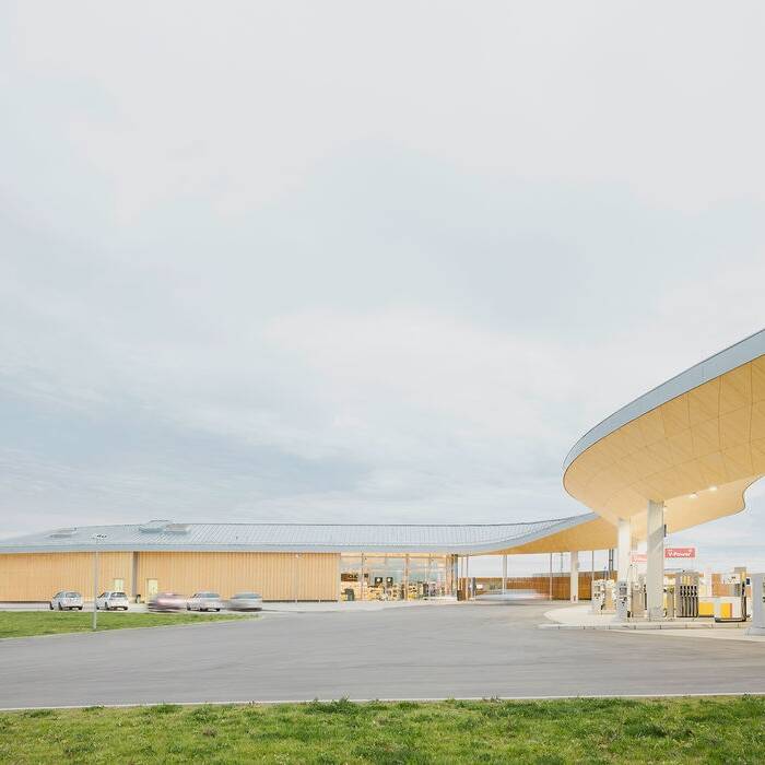 171027013_19_700pixel