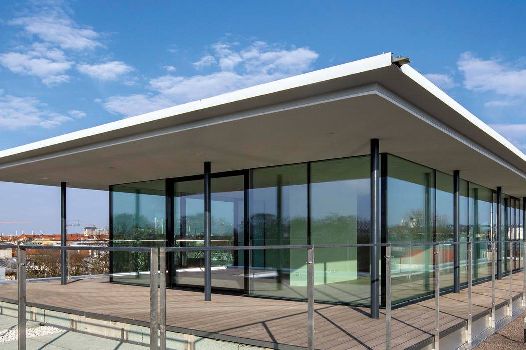 19001005-B_21_700pixel