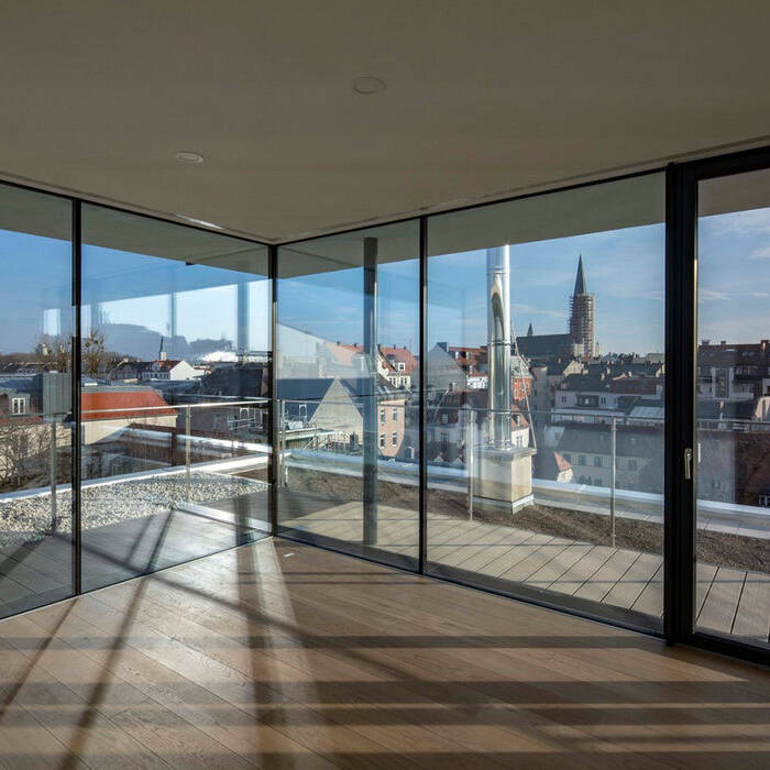 19001020_15_700pixel