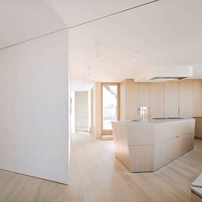 190320152_15_700pixel