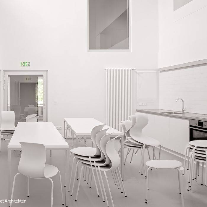 1910_studentenwerk_kitchen_03_15_700pixel