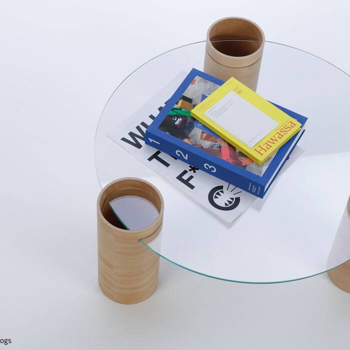 191220_big-foot-glass-sidetable_Alexander-Klein02_15_700pixel