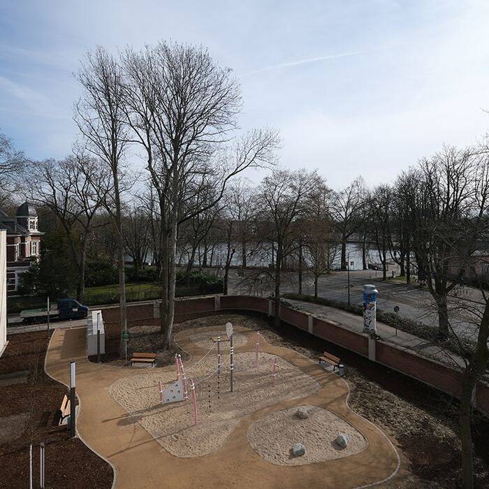 1DSCF8934_10_700pixel