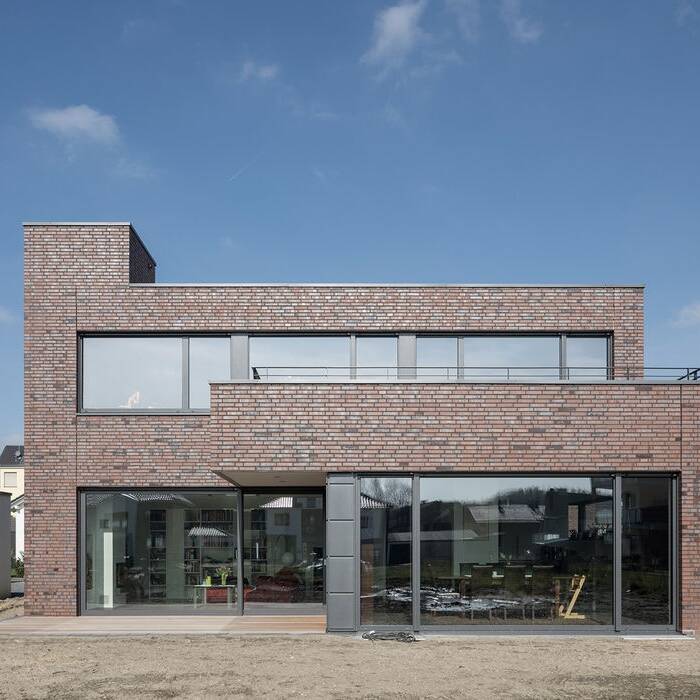 1_15_700pixelA4TEM2N0ntzwt