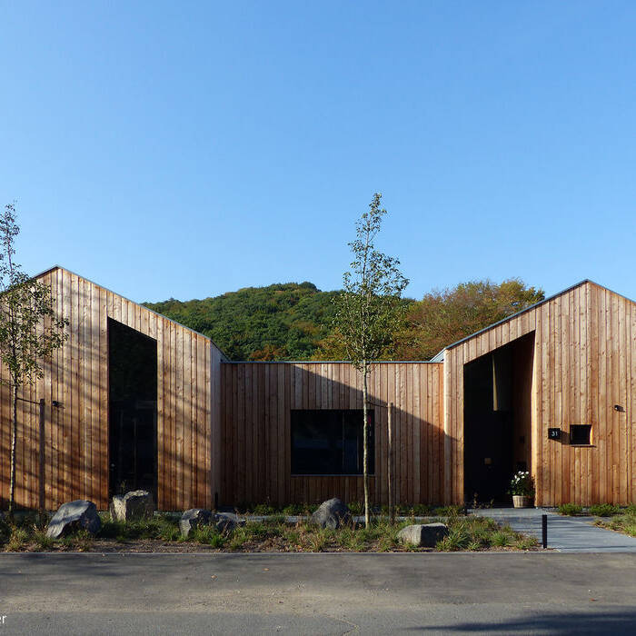 1_15_700pixelMx0uVwALlImwC