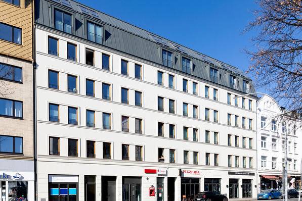 1_Kunst-Herbert_Bahrenfelderstr_aussen-7197_15_700pixel