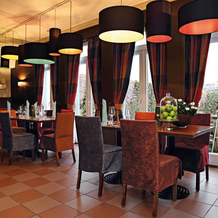 1r9b3933ret_15_700pixel