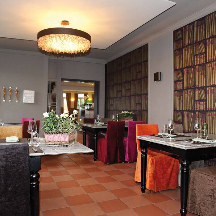 1r9b3954ret_15_700pixel