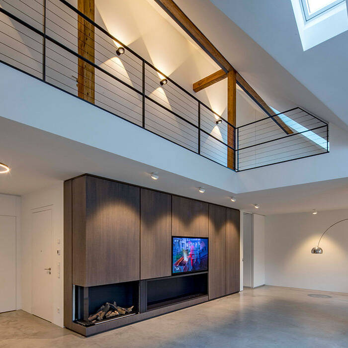 20035001_10_700pixel