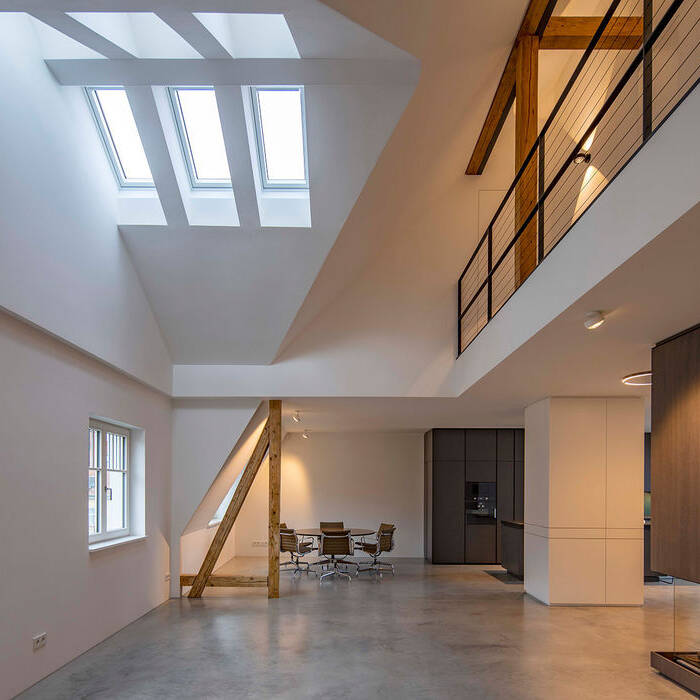 20035004_15_700pixel