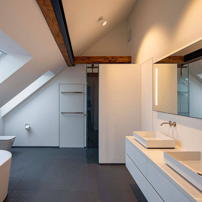 20035038_10_700pixel