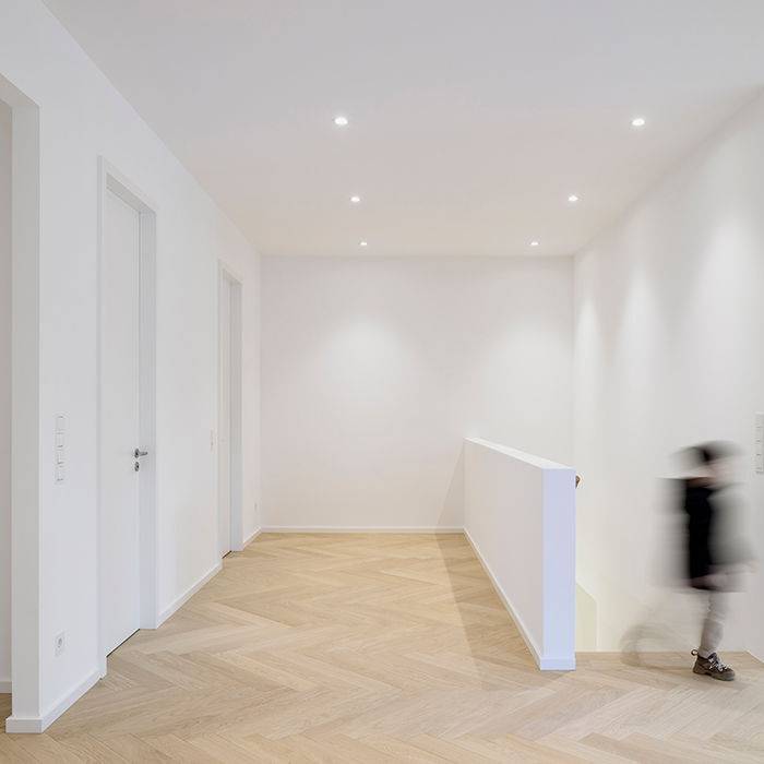 200403_Happ_B6_0029_10_700pixel