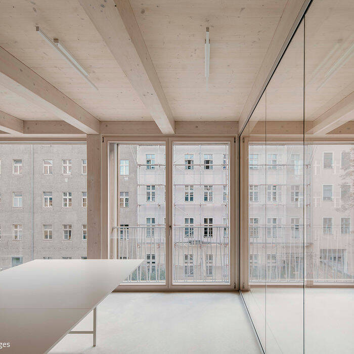 20-04-IMM-JWA_Simon-Menges_HiRes_27_10_700pixel