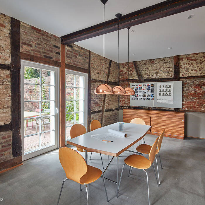 200828152_Preview_10_700pixel