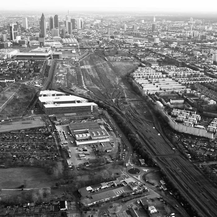 2009-11-25-_795-D-_100_sw_10_700pixel