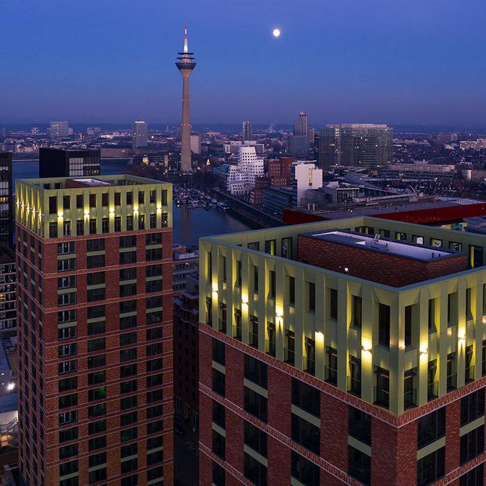 201128-WWH-005_10_700pixel